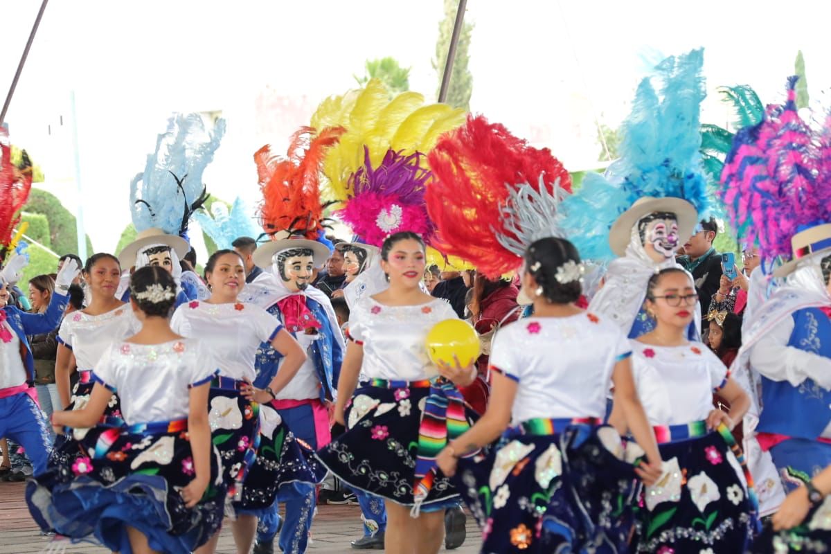 Exitoso Festival de Camadas de Huehues, en la Feria Chiautempan 2023